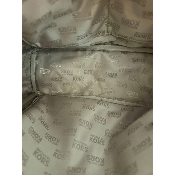 Michael Kors Abbey Medium Studded Backpack & wallet - Picture 4 of 7